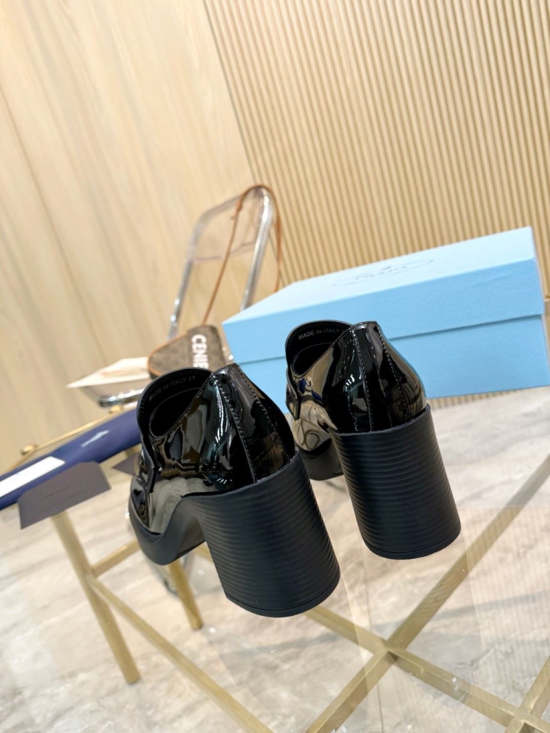 Pra*a heeled shoes